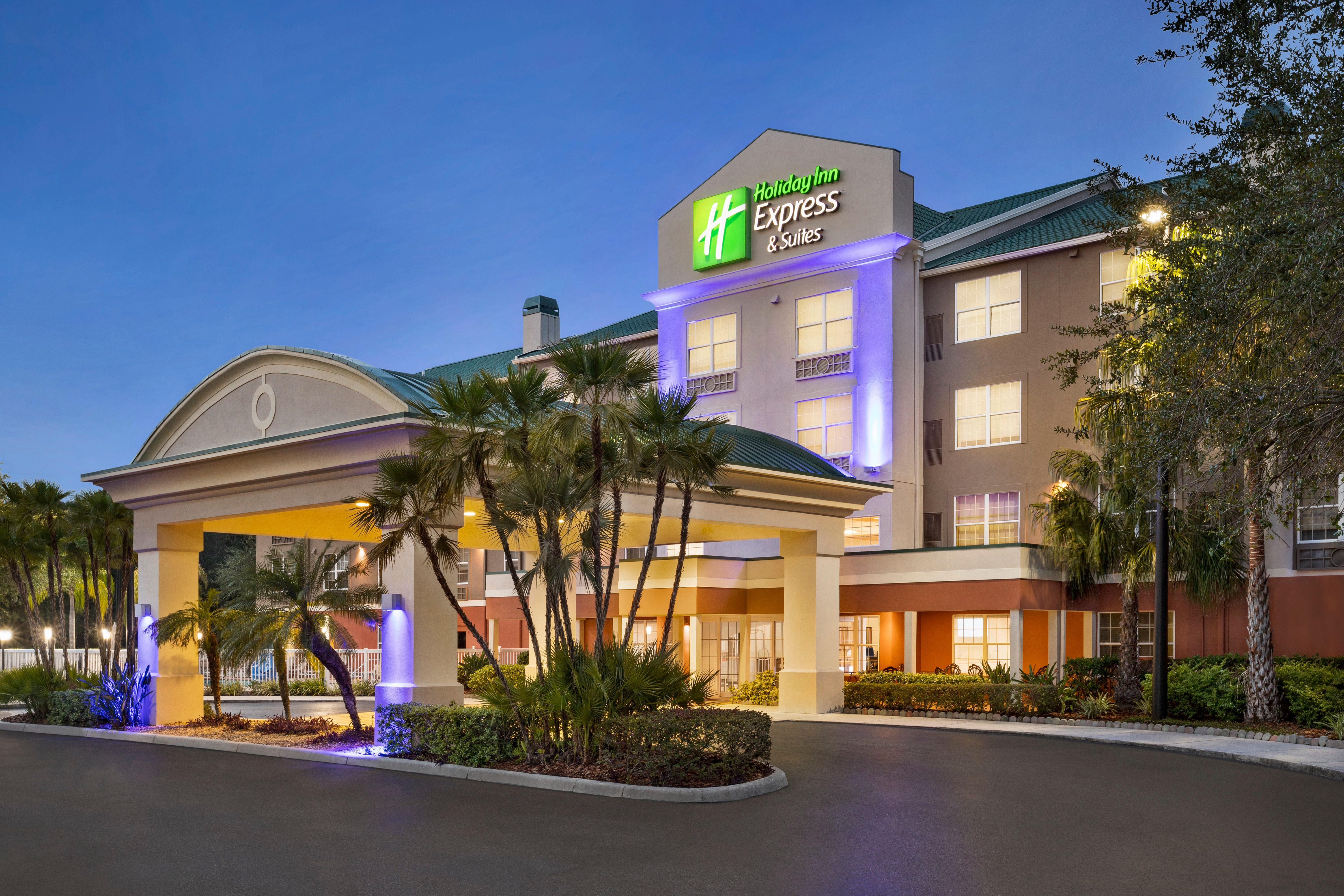 Holiday Inn Express & Suites Sarasota East By Ihg Vamo Экстерьер фото