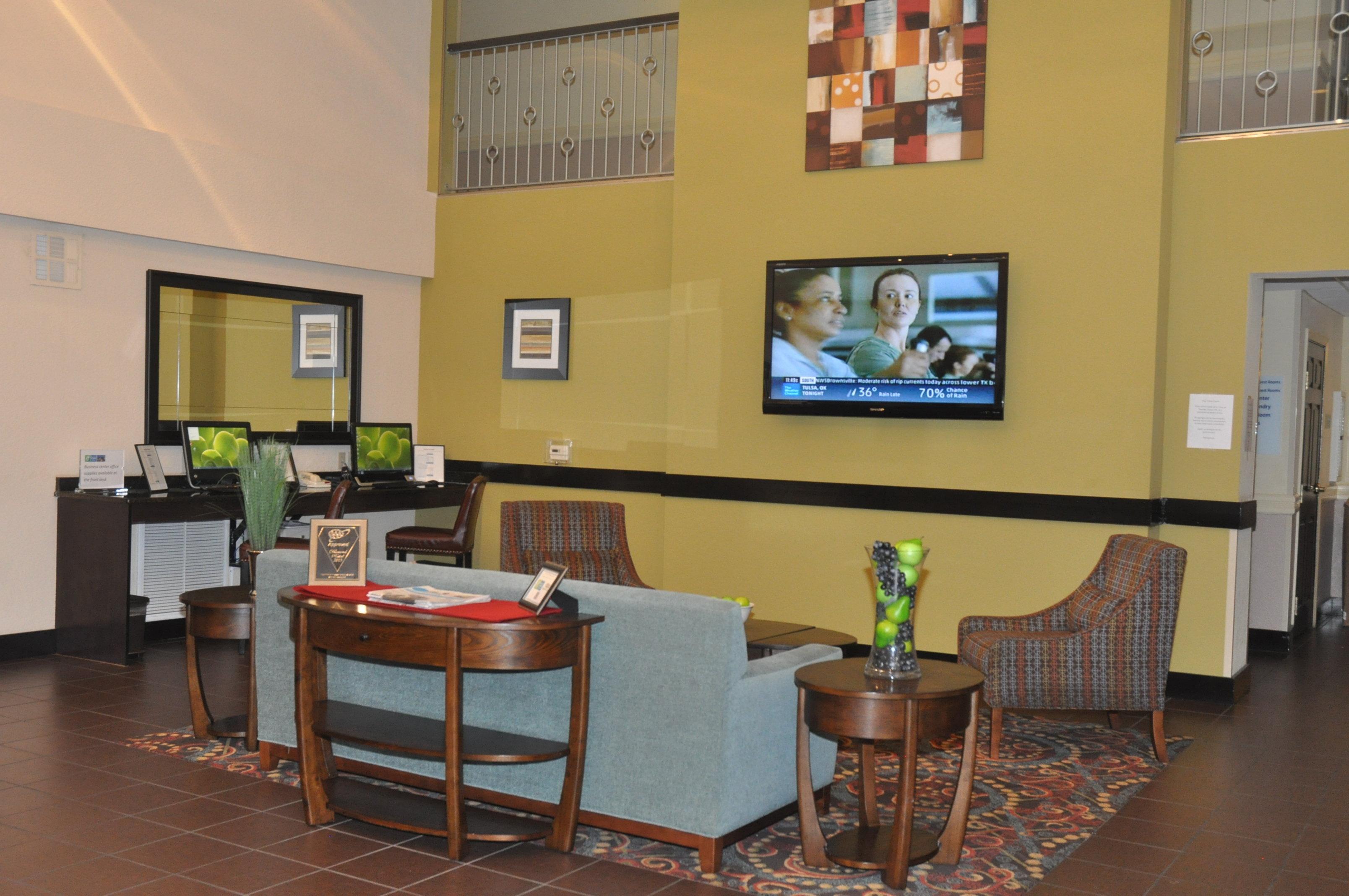 Holiday Inn Express & Suites Sarasota East By Ihg Vamo Экстерьер фото